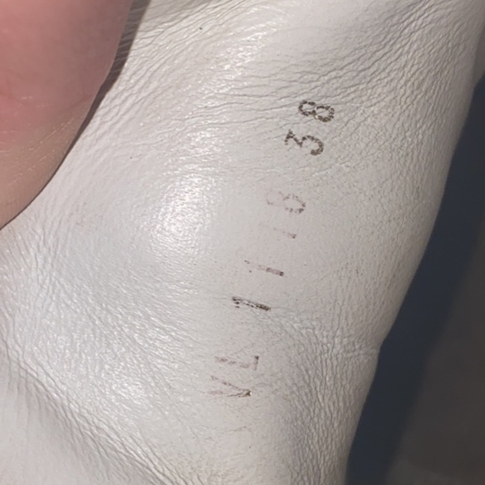 Louis Vuitton 2019 runway sneaker size 8 - Picture 4 of 5